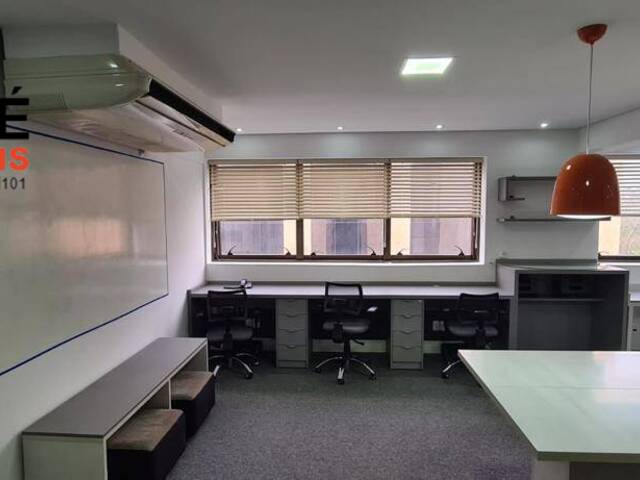 Sala para Venda em Cotia - 5